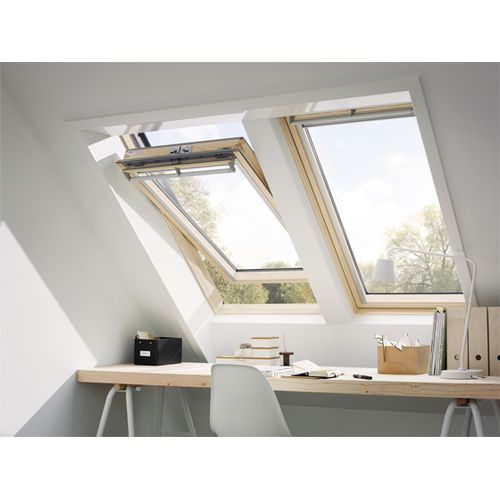 VELUX&reg;  Schwingfenster GGL mit Profi Set Plus